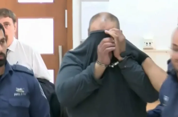 דיב עוודאללה, מואשם בהתעללות בקשישה