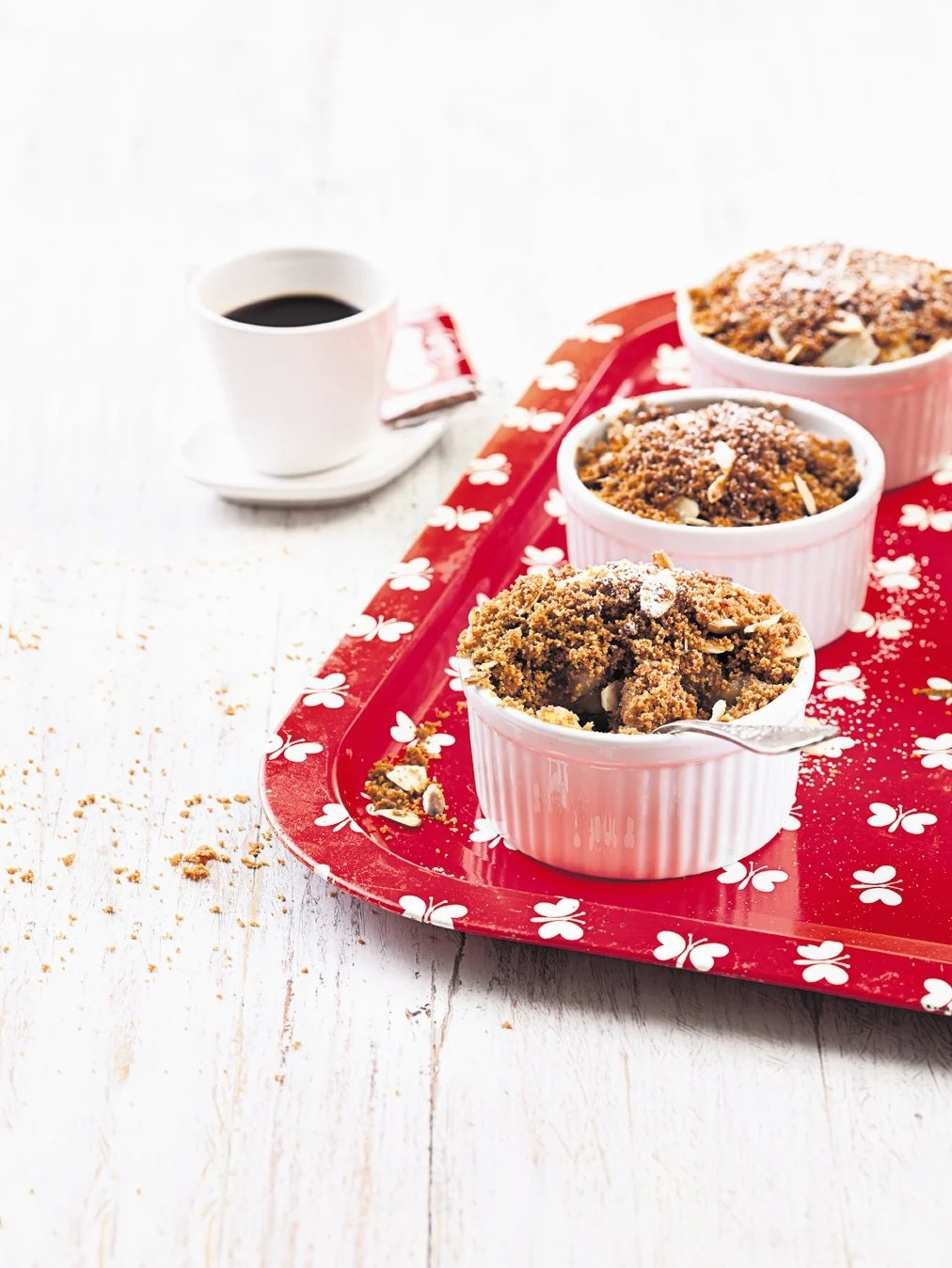 קראמבל תפוחי עץ ולוטוס