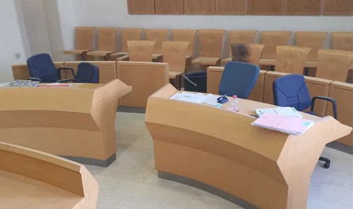 זירת האירוע שבו אדם הצית את עצמו בב''ש
