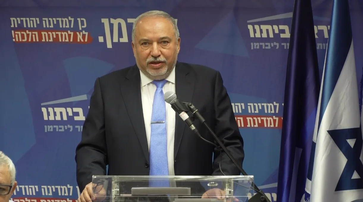 אביגדור ליברמן בישיבת סיעה של ישראל ביתנו