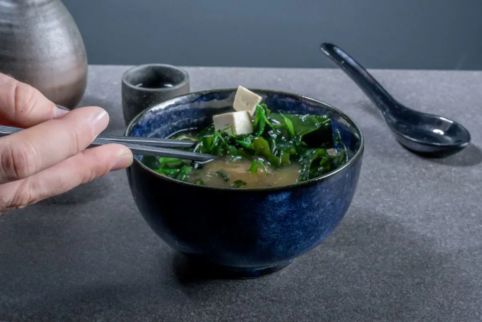 מרק מיסו של סושי זושי