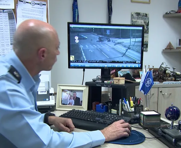 מוקד מצלמות המהירות האלקטרוניות של אגף התנועה