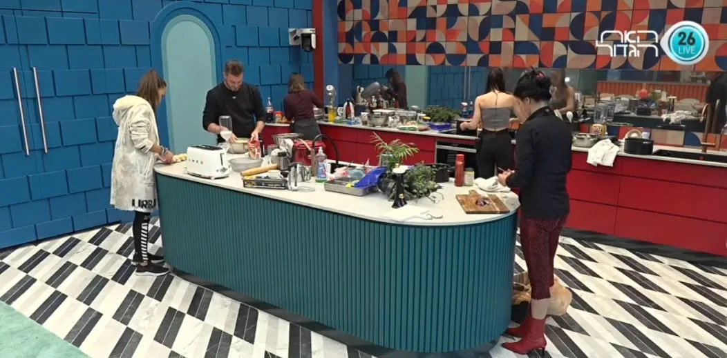 מבשלים לקראת ארוחת שישי