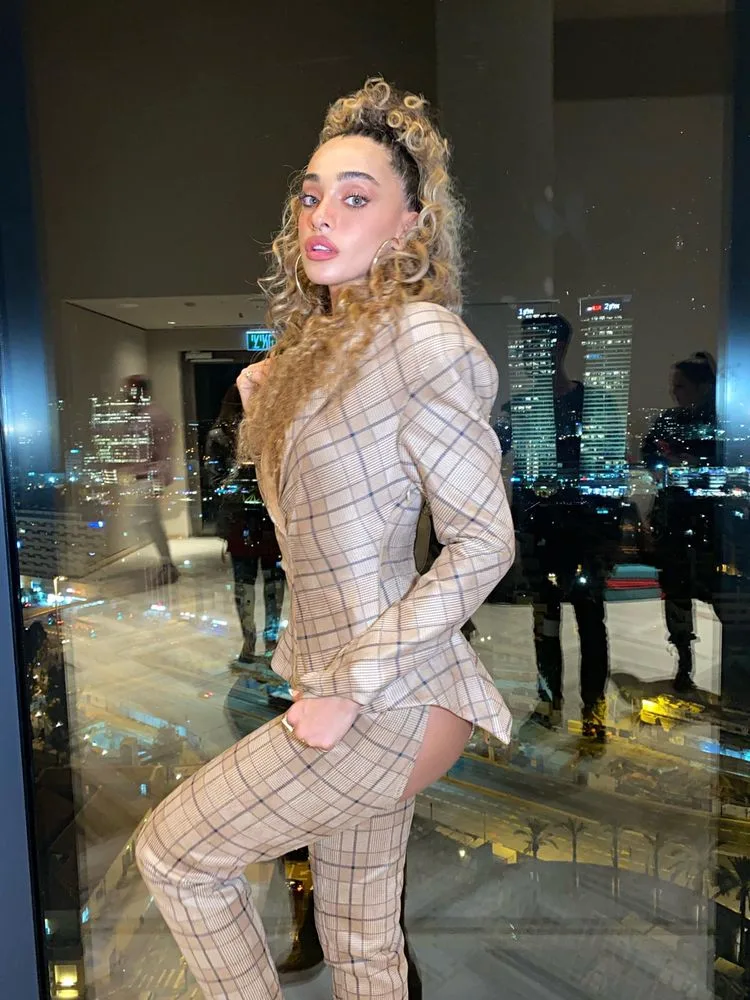 תנסו שוב. עדן פינס. טקס פרסי האופנה של את