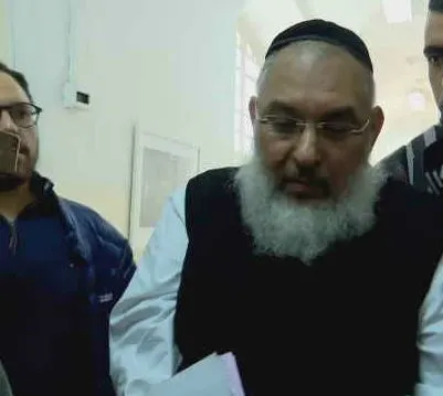 אהרון רמתי הרב החשוד בניהול כת