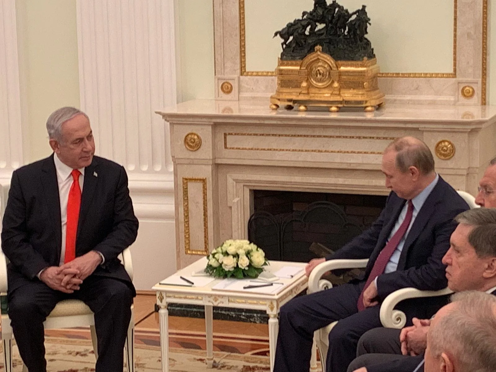 פוטין ונתניהו נפגשים במוסקבה