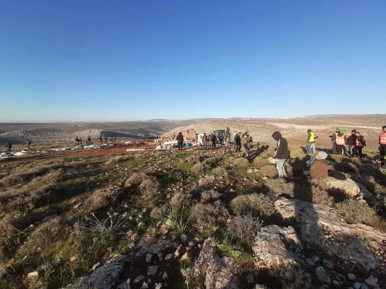 פינוי 2 אוהלים שהוקמו באופן בלתי חוקי במעלה שלמה