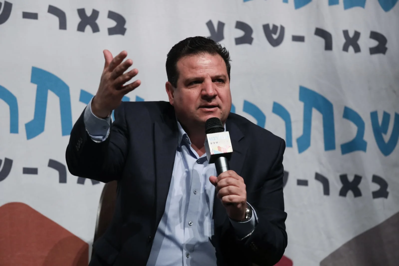 יו''ר הרשימה המשותפת איימן עודה באירוע שבתרבות בבאר שבע