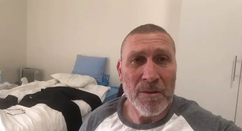 רוני ברגיל, שוהה בבידוד