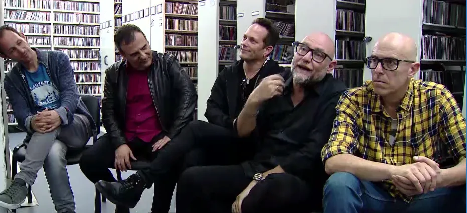 חברי הקומדי סטור, צביקה הדר, איתי שגב, רובי דואניאס, אסף אשתר, גיל ססובר,