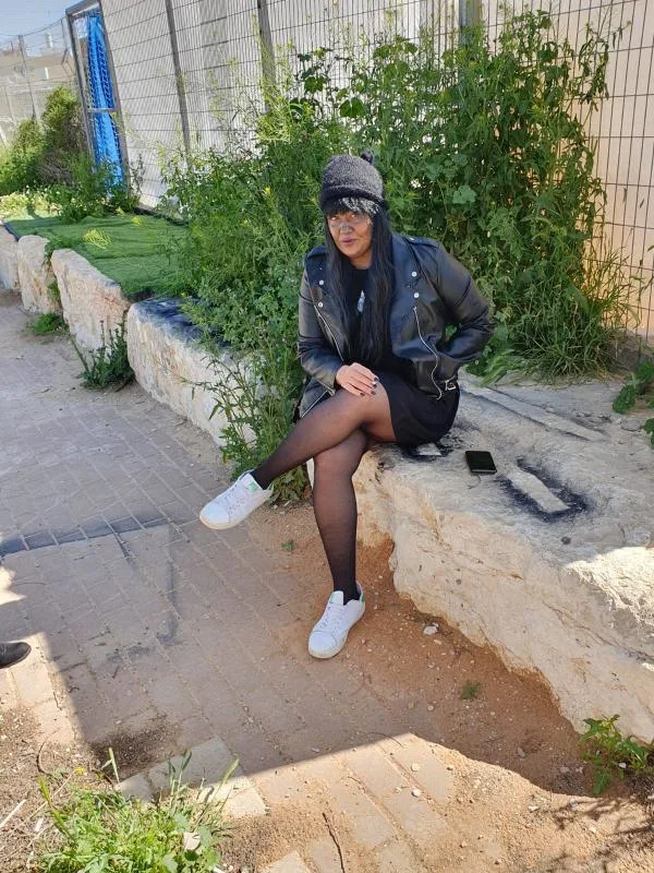 רותם ביטון מתחפשת לתקוה גדעון