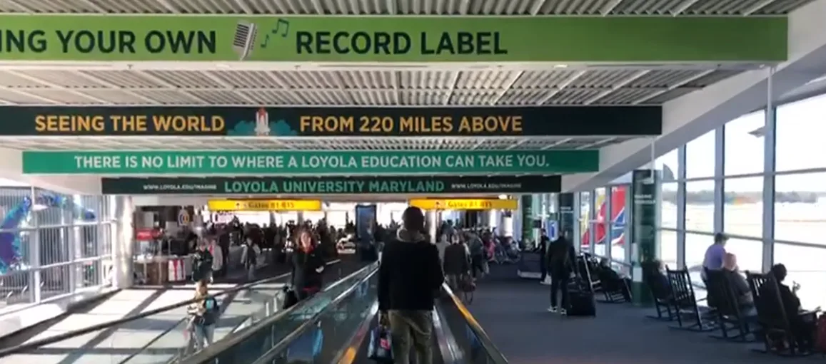 טרמינל בשדה תעופה בארצות הברית