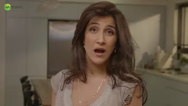 מגי אזרזר ל-GARNIER