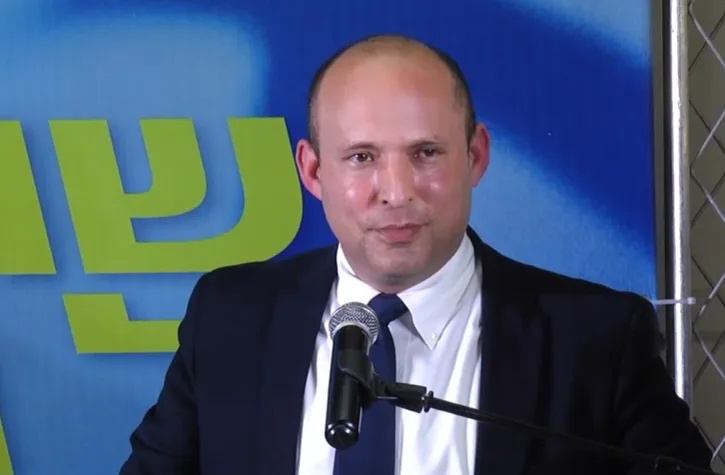 בנט במסיבת עיתונאים