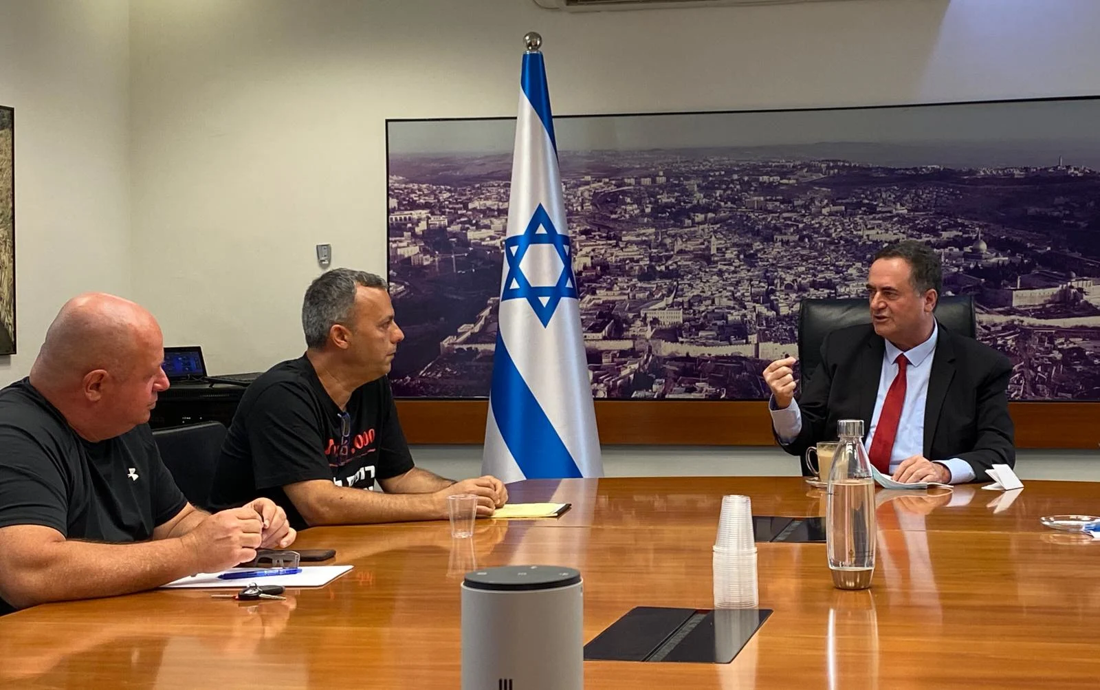 ישראל כץ ונציגי אולמות האירועים