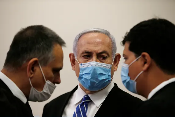 ראש הממשלה בנימין נתניהו באולם בית המשפט
