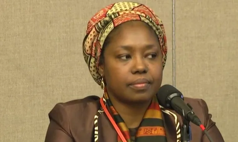 נג'ווה גדהלדם, אדריכלית היחסים בין ישראל לסודאן