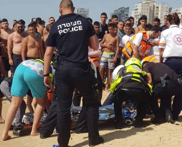 הבאת גופתו של יהודה בילוג לחוף