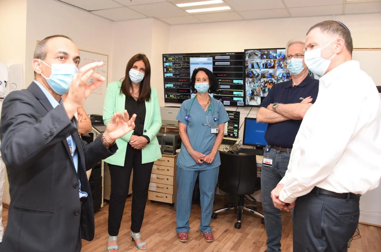 שר הבריאות אלדשטיין ופרויקטור הקורונה פרופ' גמזו