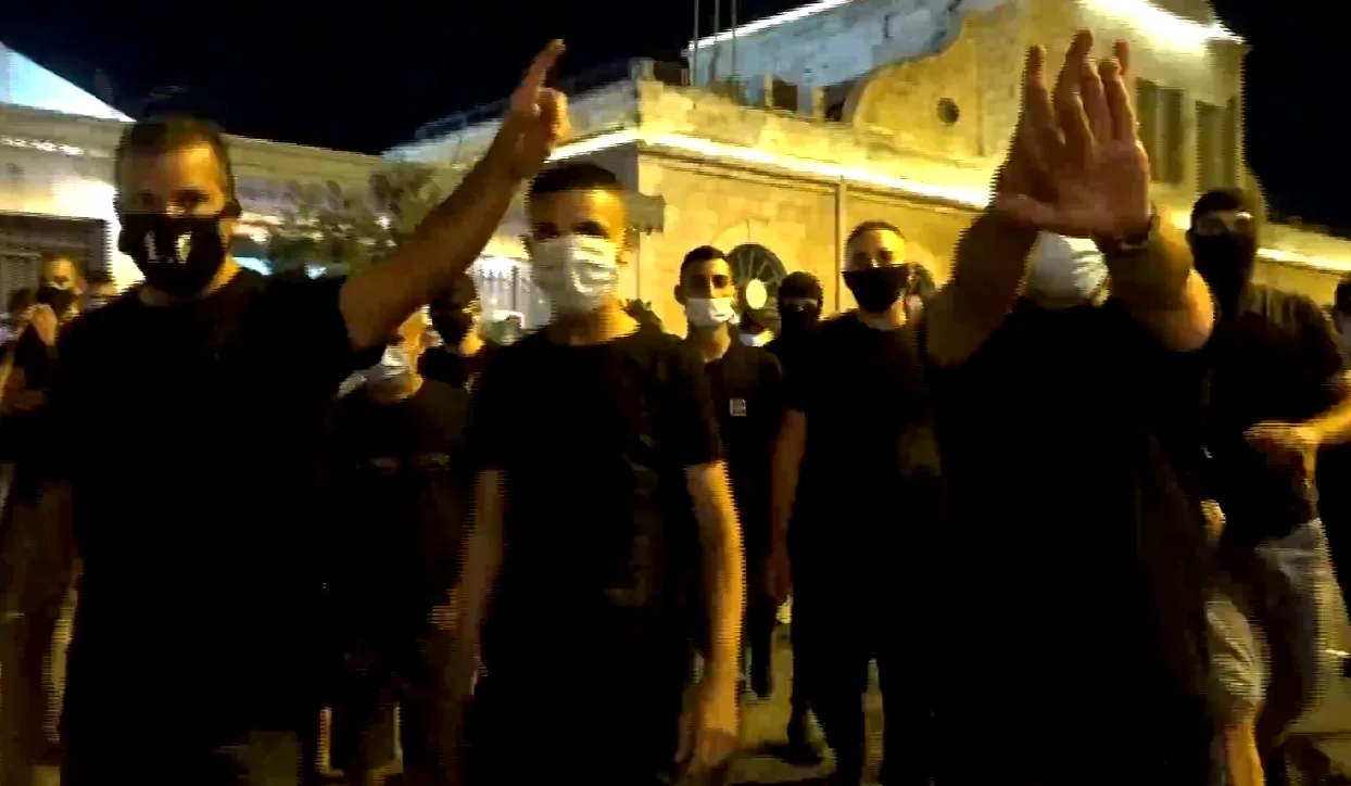 צלם חדשות 13 הותקף