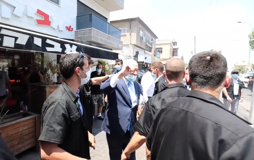 ראש הממשלה בנימין נתניהו מבקר ברמלה