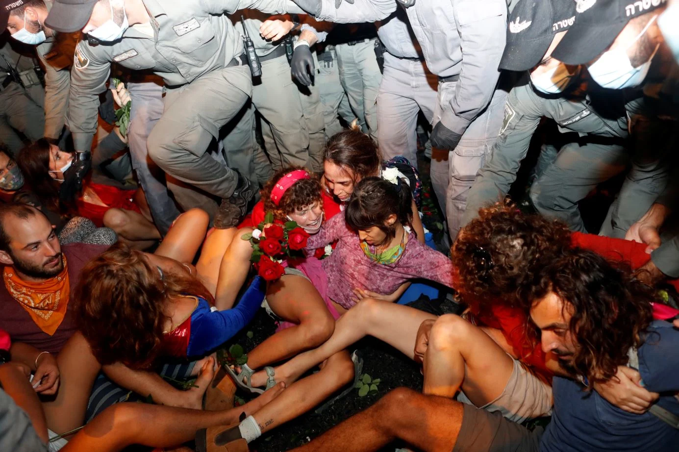 הפגנה מול מעון רה''מ בירושלים