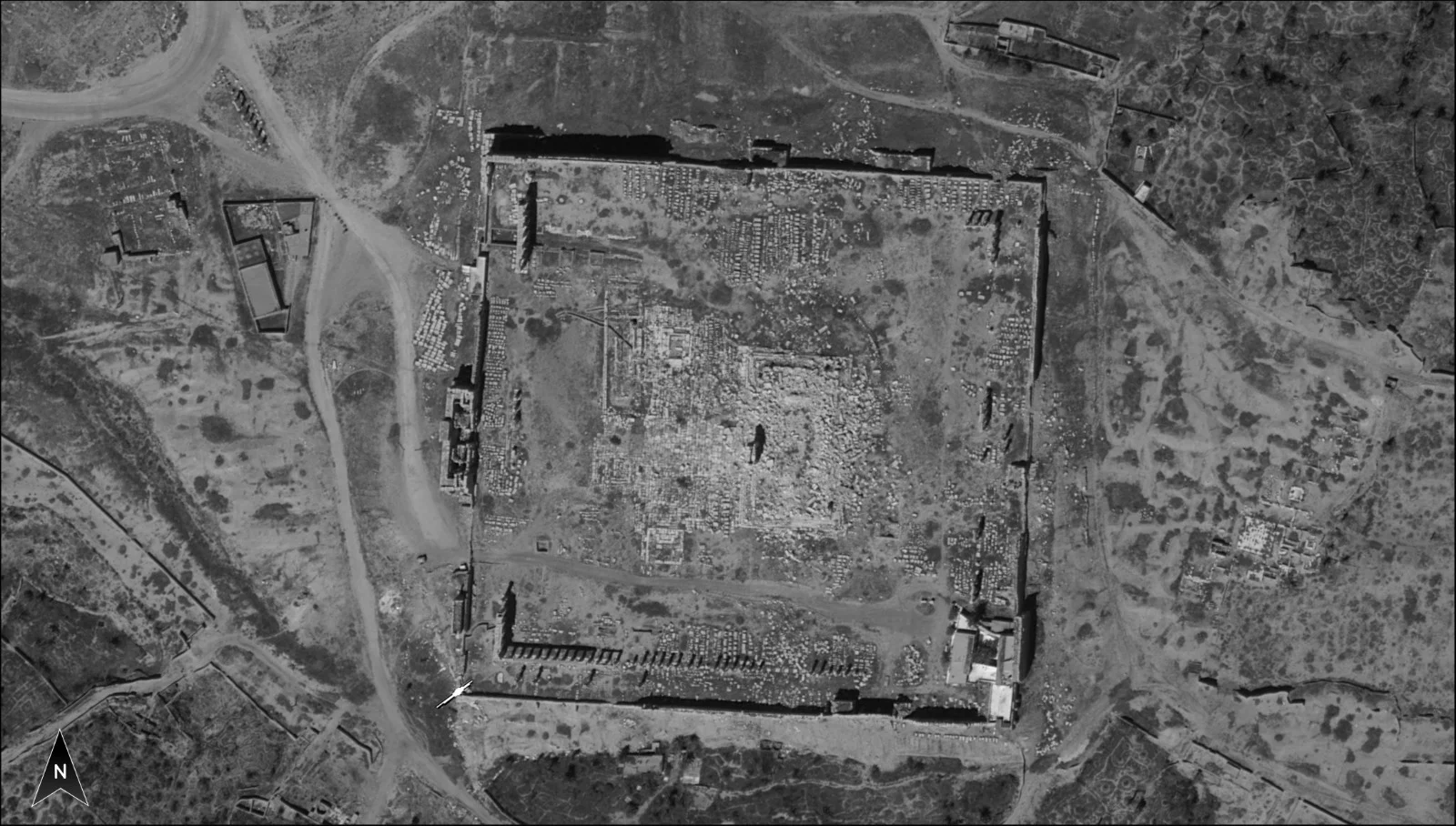 אתר המורשת העולמית 'תדמור' שבסוריה, את עתיקות העיר הקדומה ואת התאטרון הרומי המפורסם