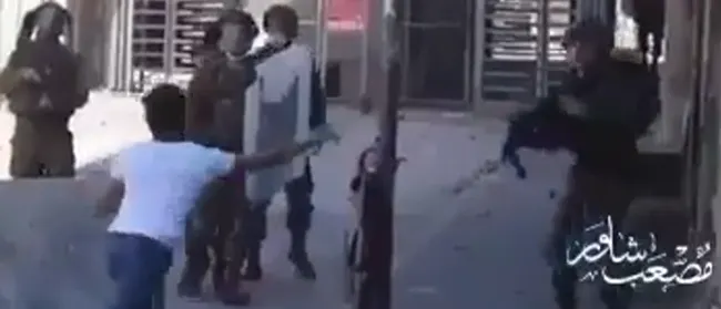 חיילי צה''ל מותקפים בחברון