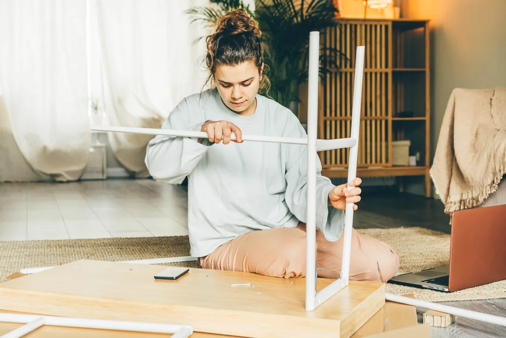 Shutterstock 1737347831