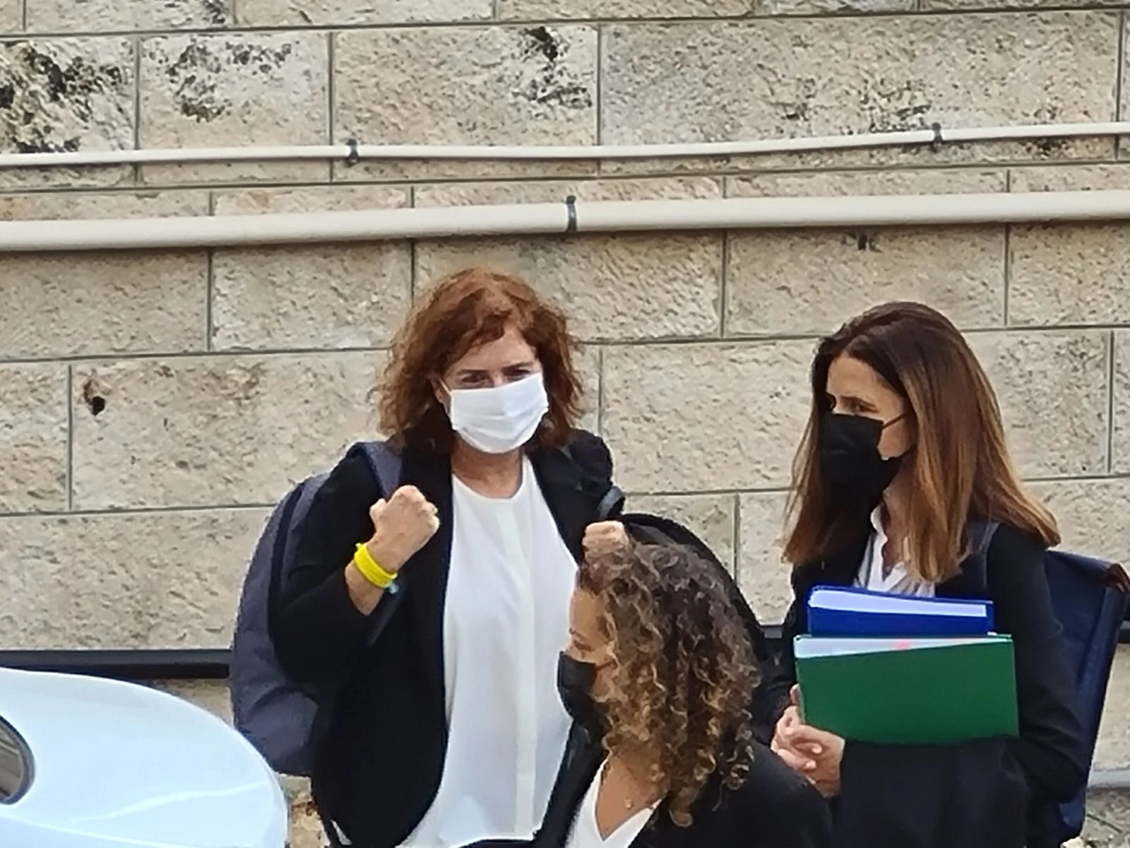 ליאת בן ארי מגיעה לדיון השלישי בעניינו של נתניהו