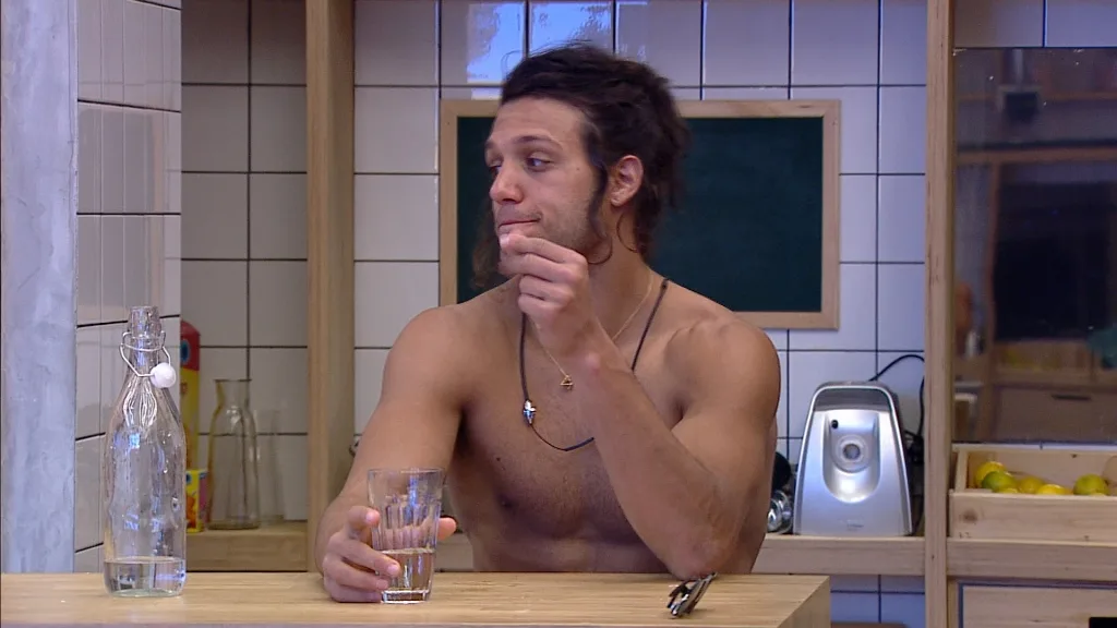 Bb Vip Ep08 Full A.sub.19