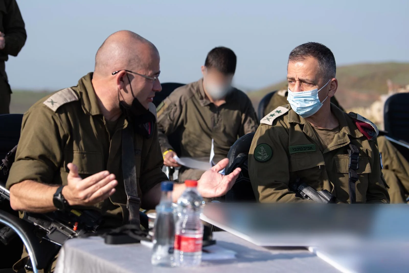 אביב כוכבי