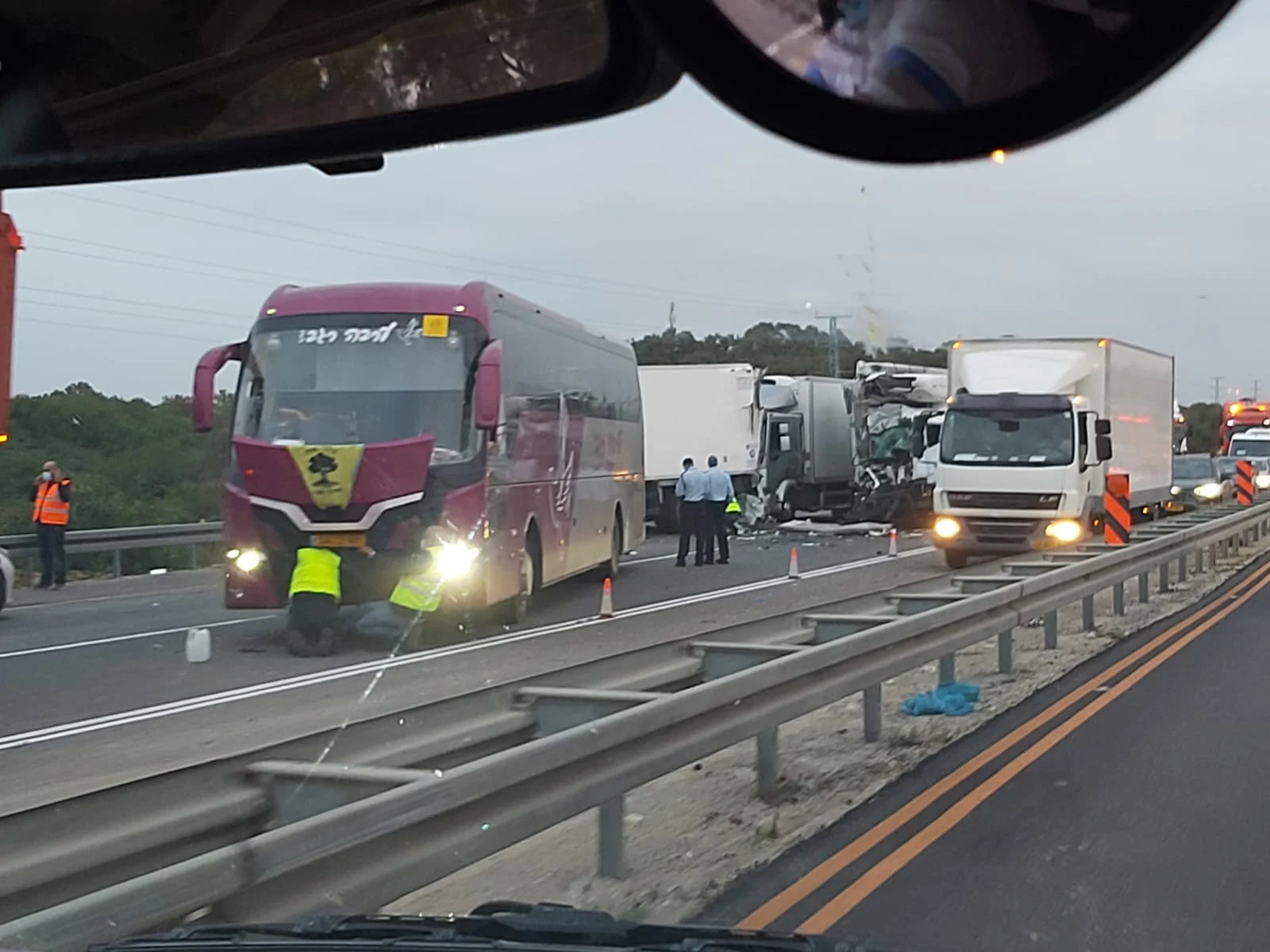 תאונה בכביש החוף, משאית, תאונת דרכים