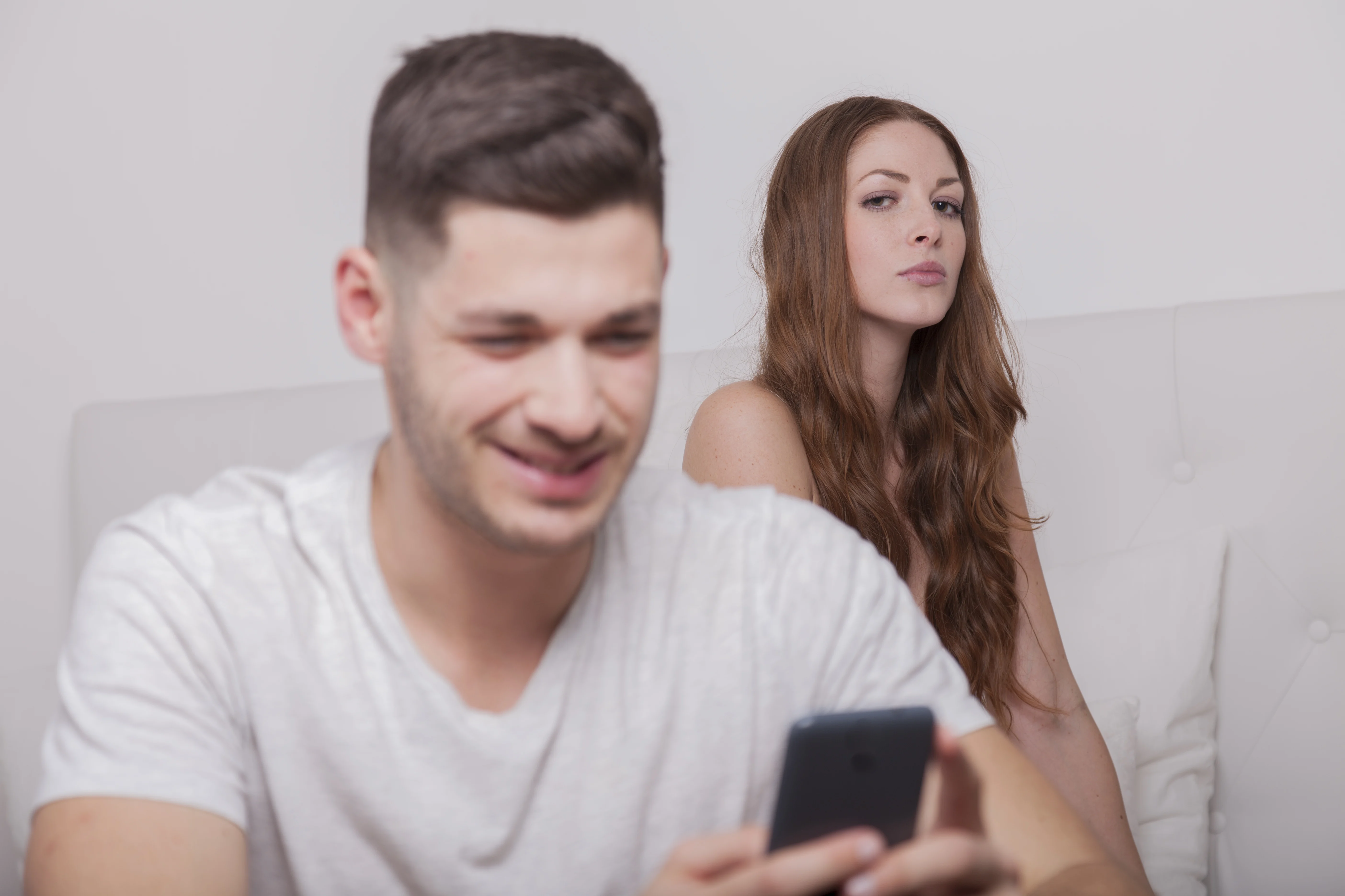 אקסים