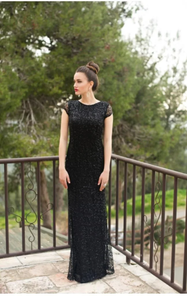 שמלת ערב בעיצוב אורית וזהבה - בוטיק בגדי נשים בייבוא אישי