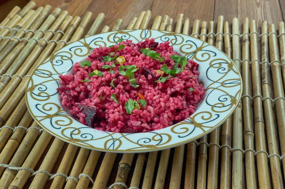 Kirmizi,pancarli,bulgur,salatasi,tarifi, ,beet,of,bulgur,salad.