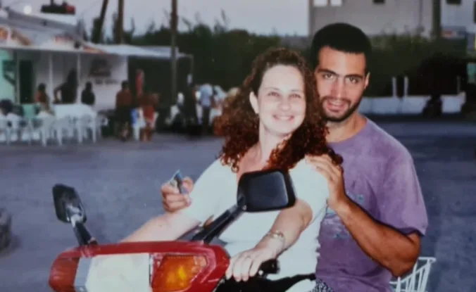 חלל צה''ל רב סרן עמרי (צ'יטה) צ'יטיאט ז''ל, ואלמנתו בשמת