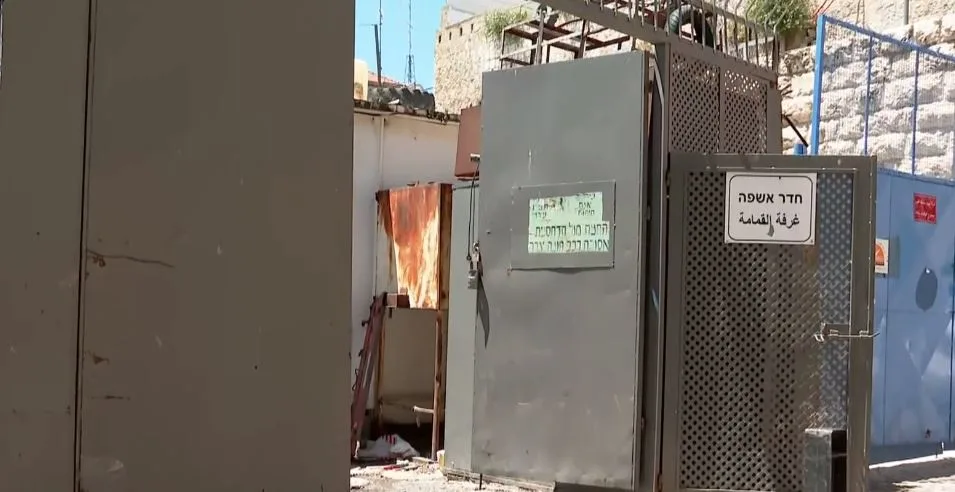 חדר האשפה היכן שנורה איאד אל חאלק