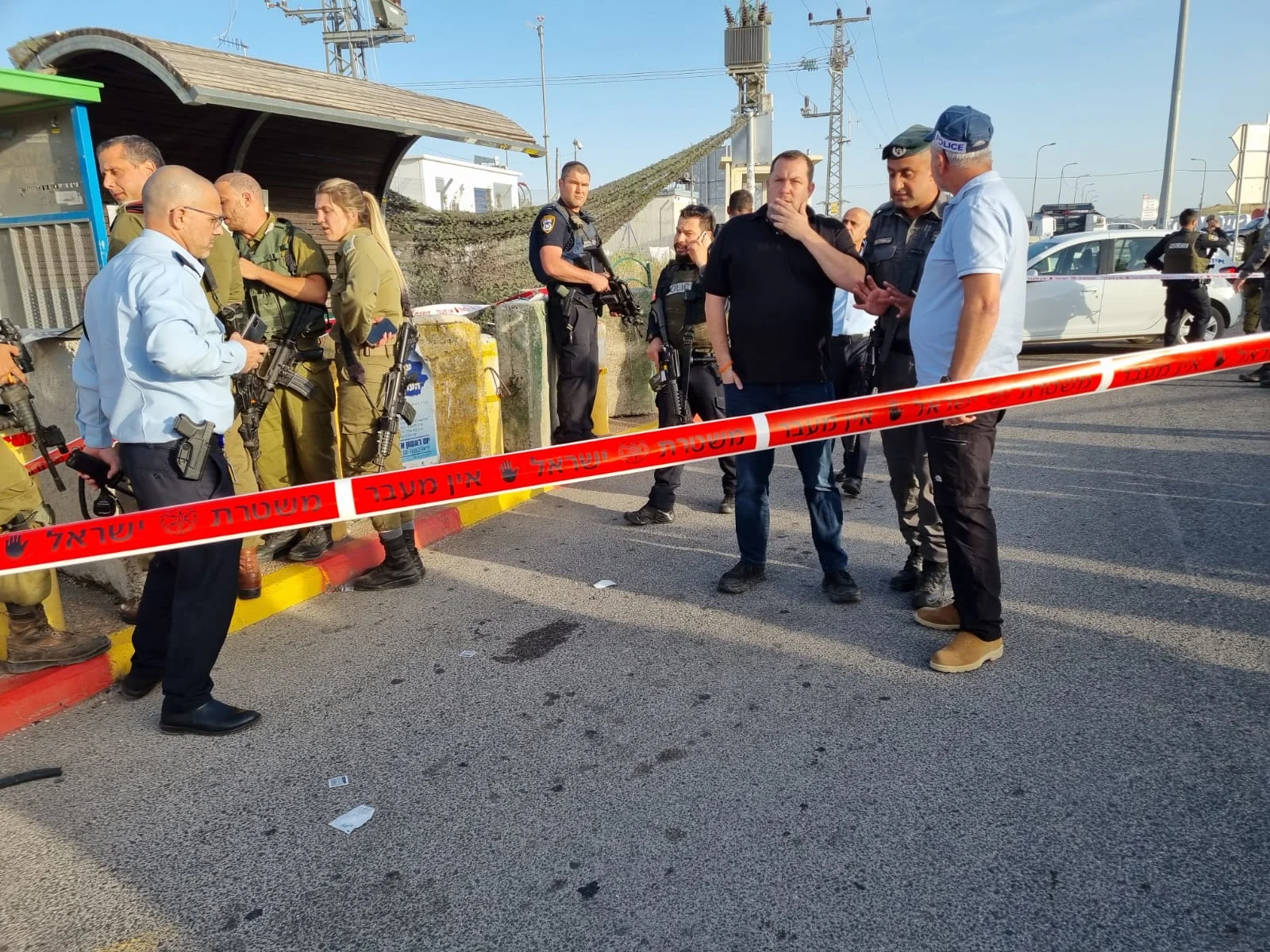 צומת תפוח, זירה, פיגוע, משטרה