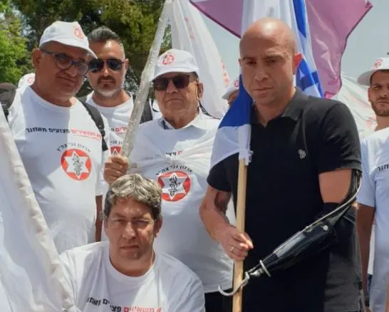 זיו שילון ומחאת נכי צה''ל