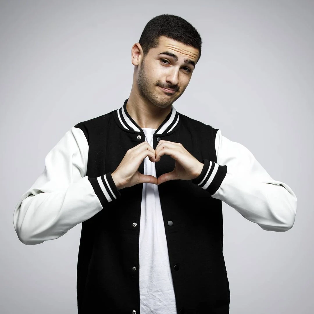 Idantelem 116372168 615736079