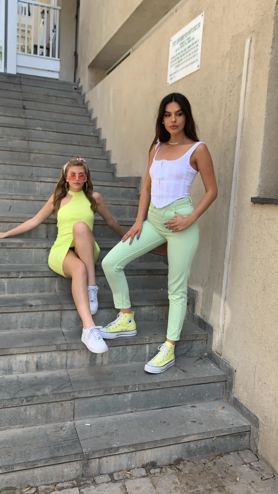 קארין וטיילור בצילומים. קרדיט צילום: יח״צ