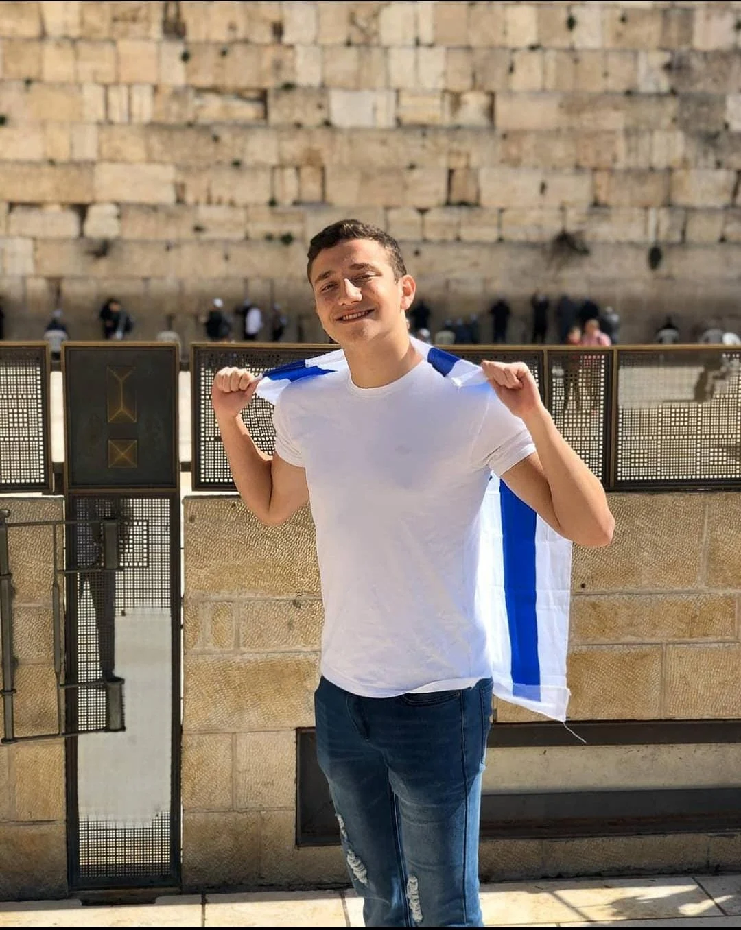 ''הבנתי שצריך לעזור לאלו שחווים בעיות נפשיות וחרדה בכל דרך אפשרית'': משה פבריקנט