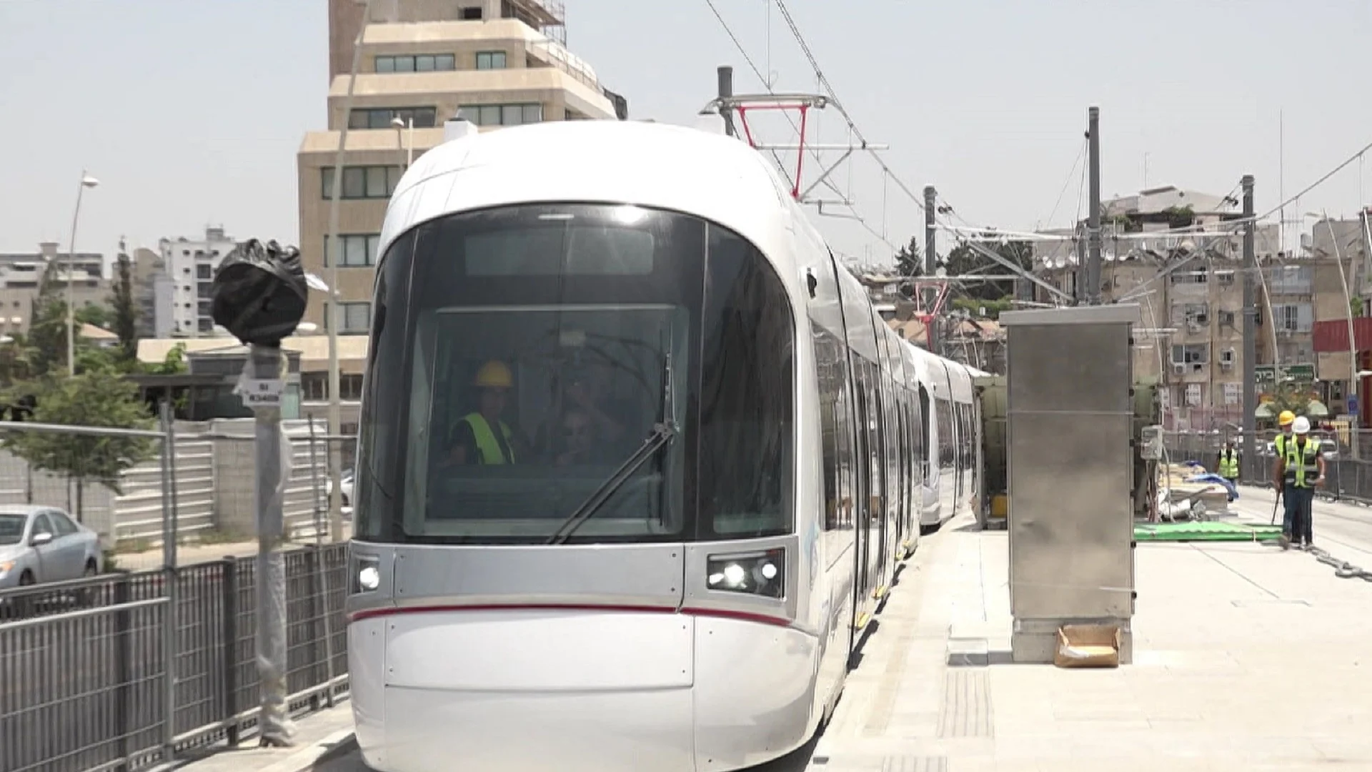 נסיעת מבחן של הרכבת הקלה בת''א