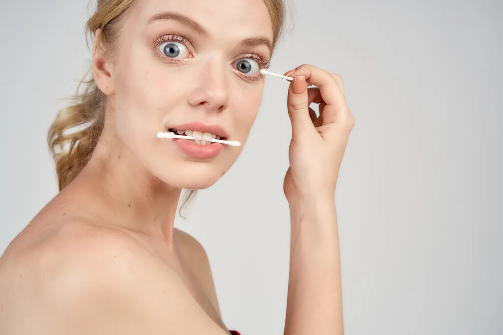 מקלות אוזניים