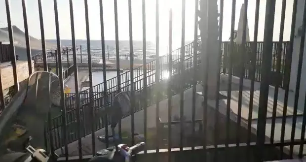 בריכה, בת ים