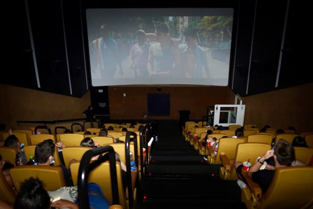 ההקרנה בהוט סינמה אשקלון