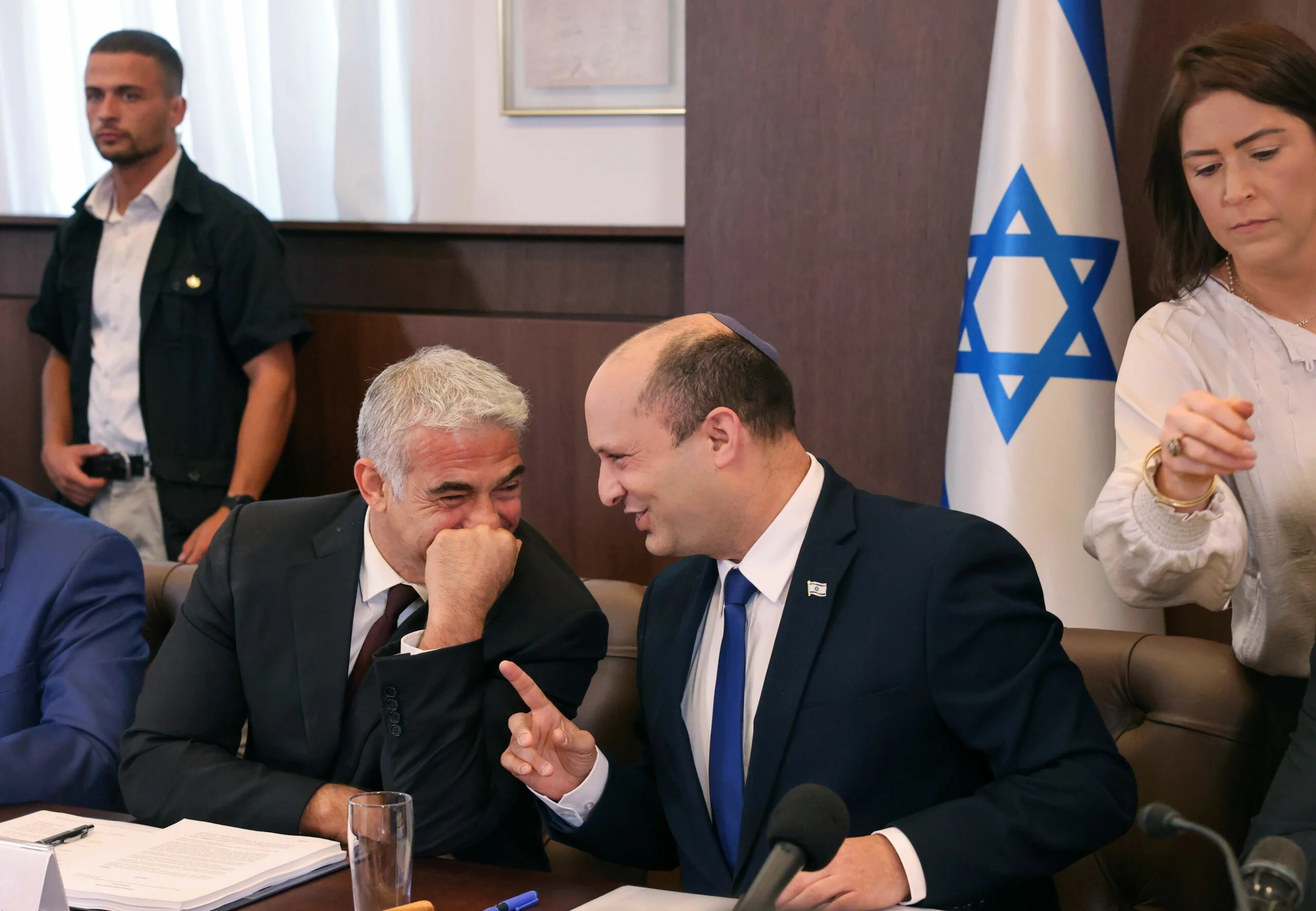 נפתלי בנט, יאיר לפיד, ראש הממשלה, שר החוץ, קבינט