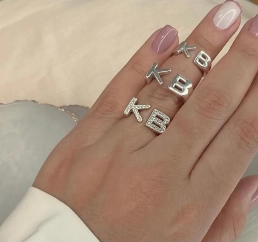 C Van jewellery