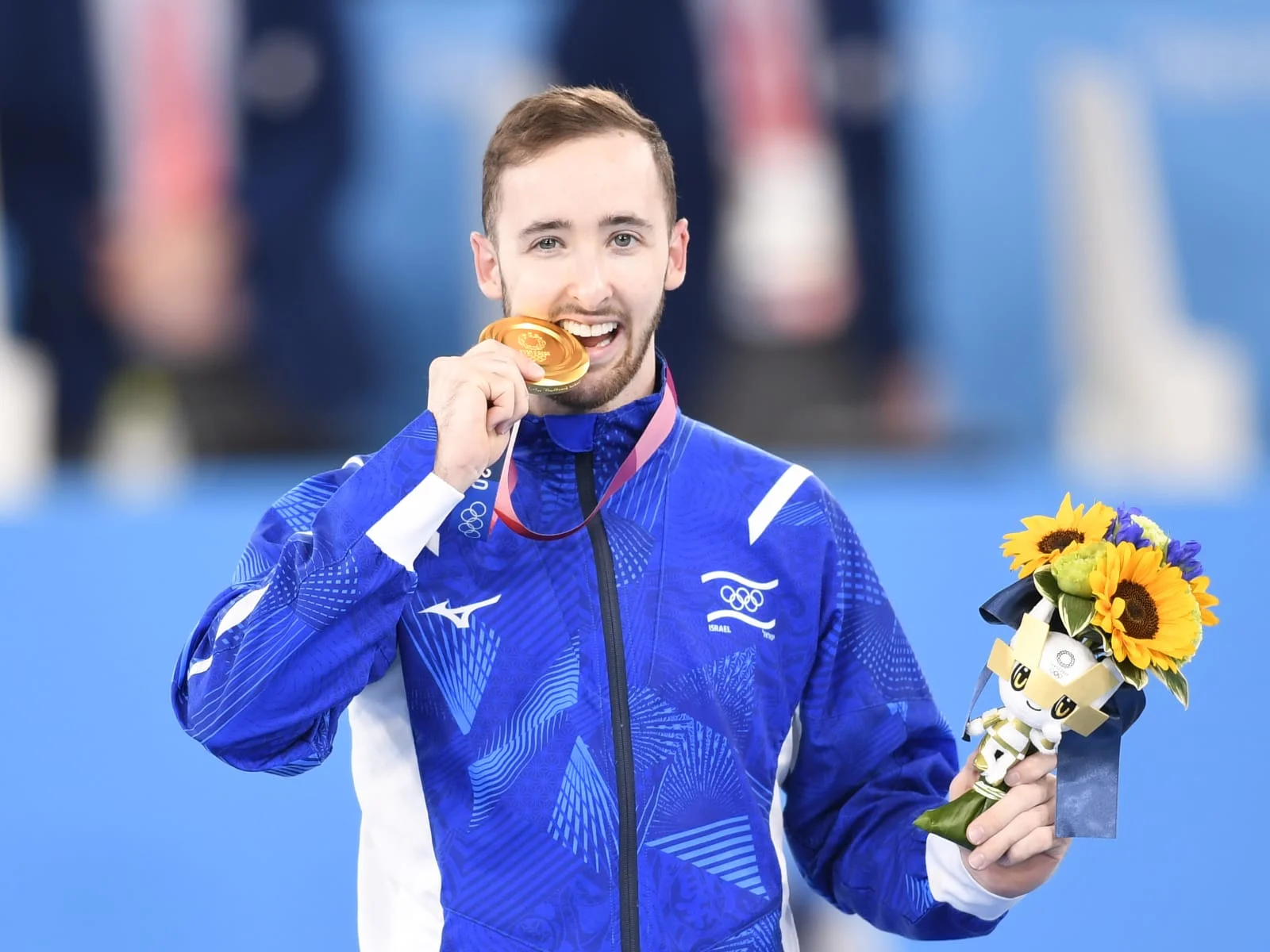 ארטיום דולגופיאט